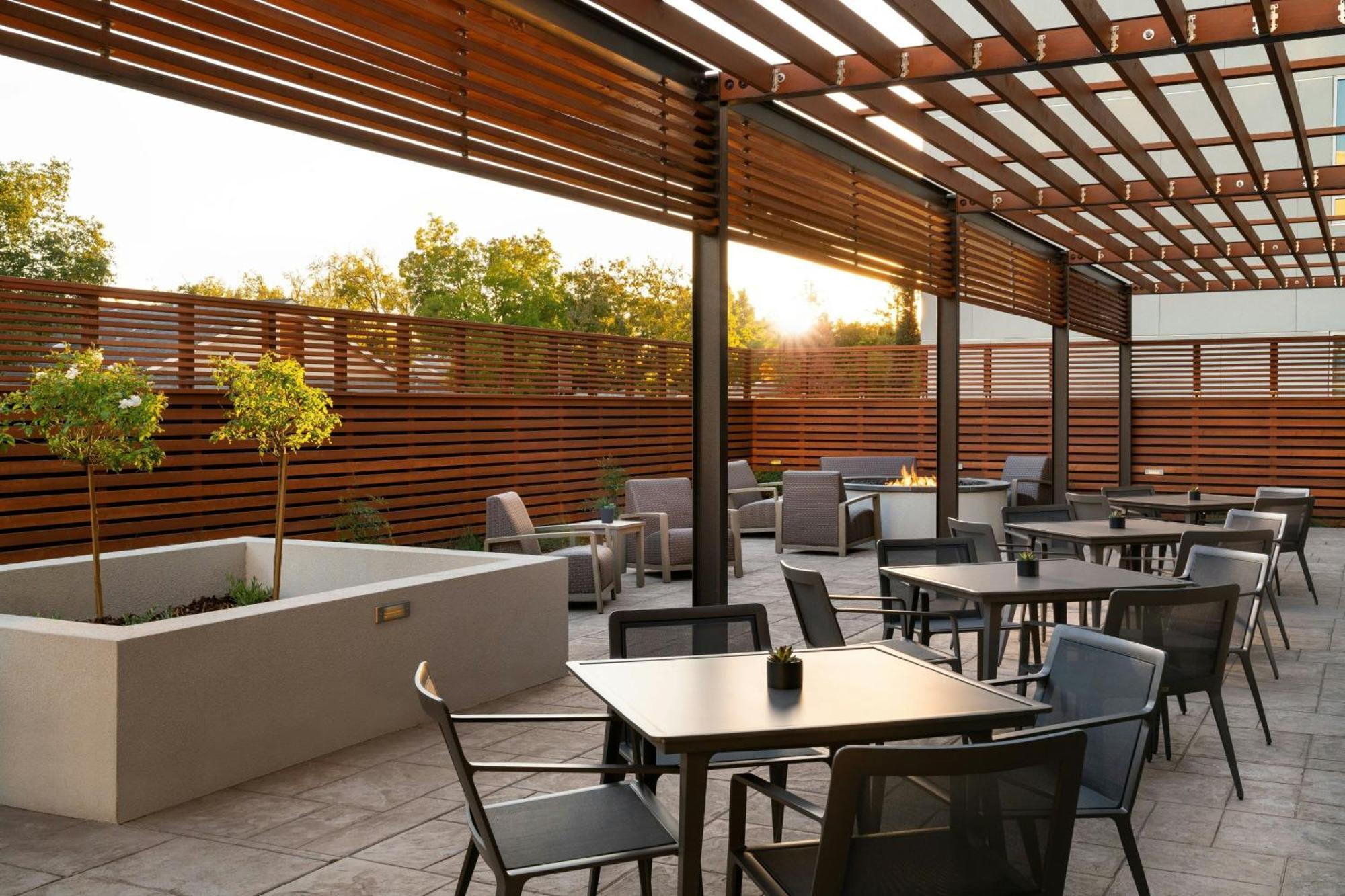 Hotel Courtyard By Marriott Cleveland Tn Esterno foto