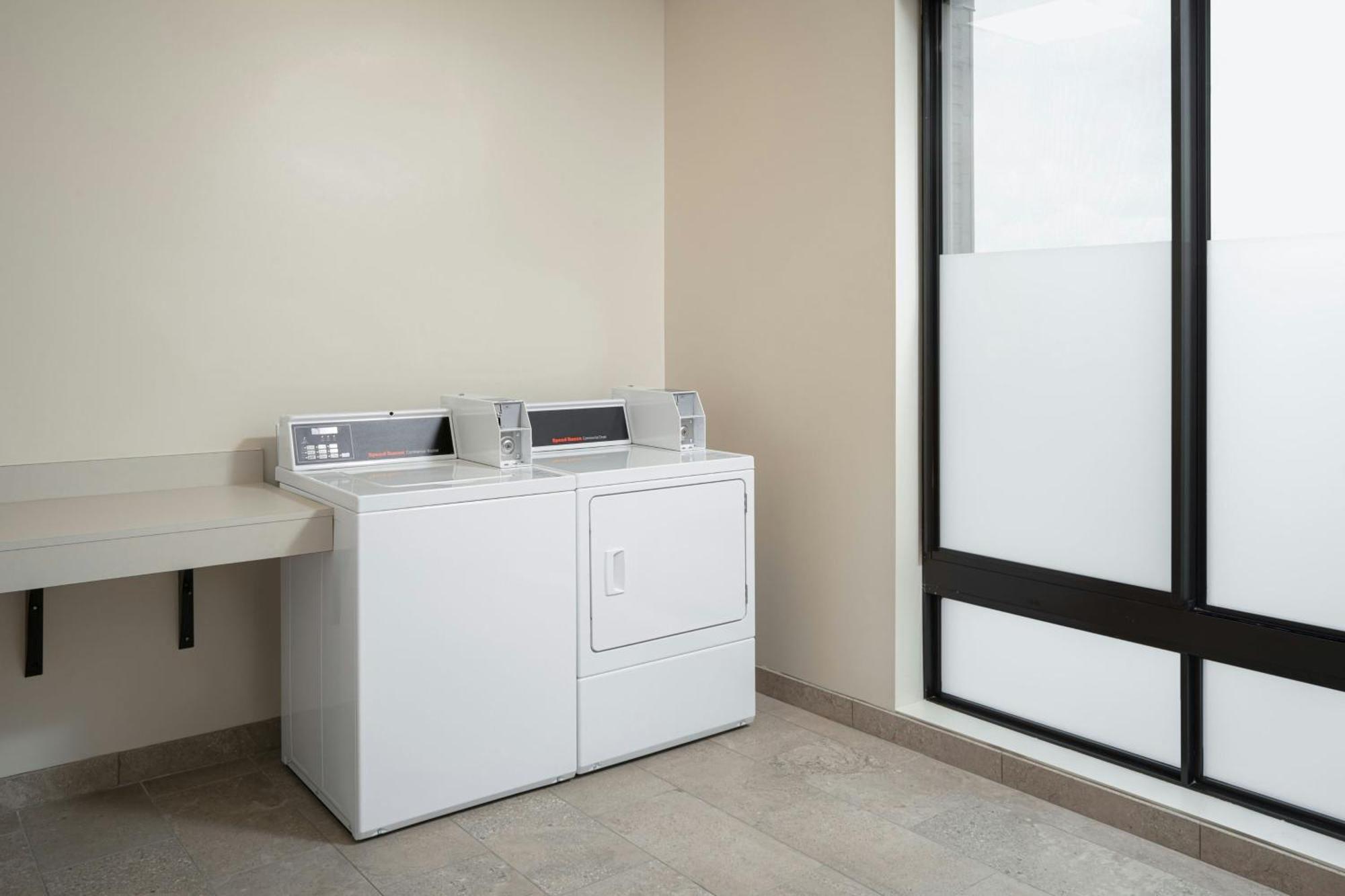 Hotel Courtyard By Marriott Cleveland Tn Esterno foto